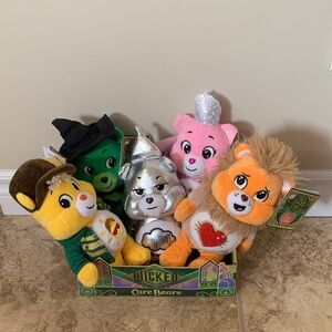 Care Bears Wicked Plush box Grumpy Tinman Tin Man Glinda Elphaba Tenderheart